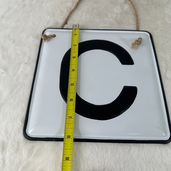 Letter "C" hanging metal sign twine Farmhouse Shabby Chic Rustic Monogram - Picture 4 of 5